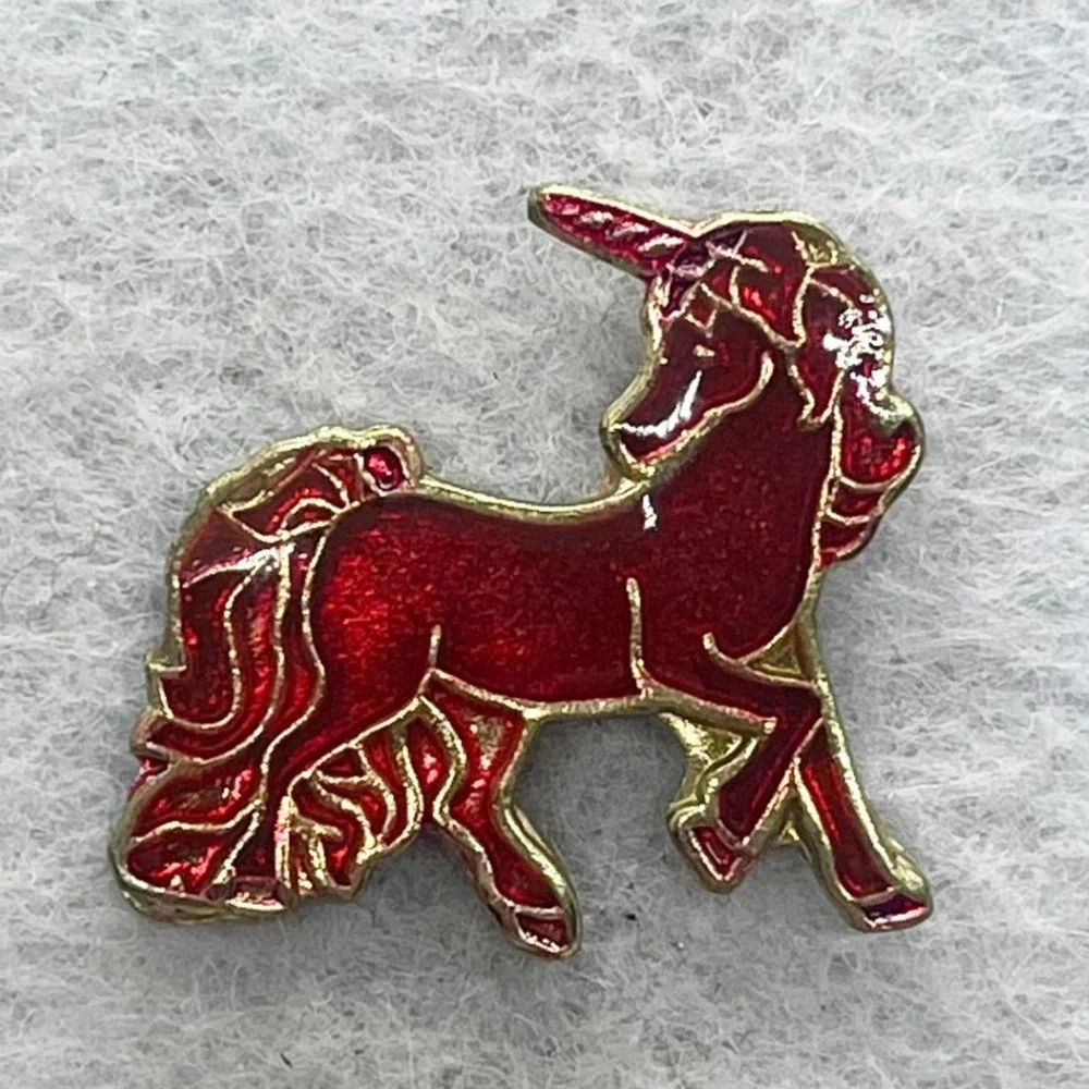 🔮 5/$25 Vintage Red Unicorn‎ Pin